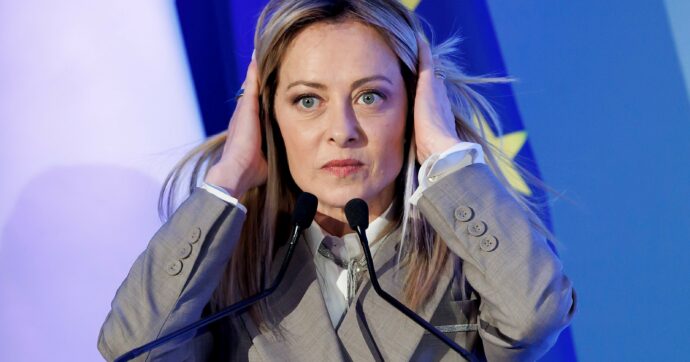 Copertina di In Iran è una “guerra sciagurata”: pure i Berlusconi mollano Meloni