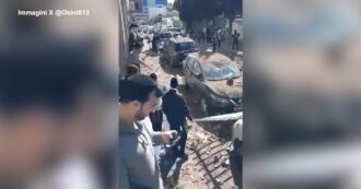 Feriti e danni in Israele per i missili iraniani: il video dopo le esplosioni