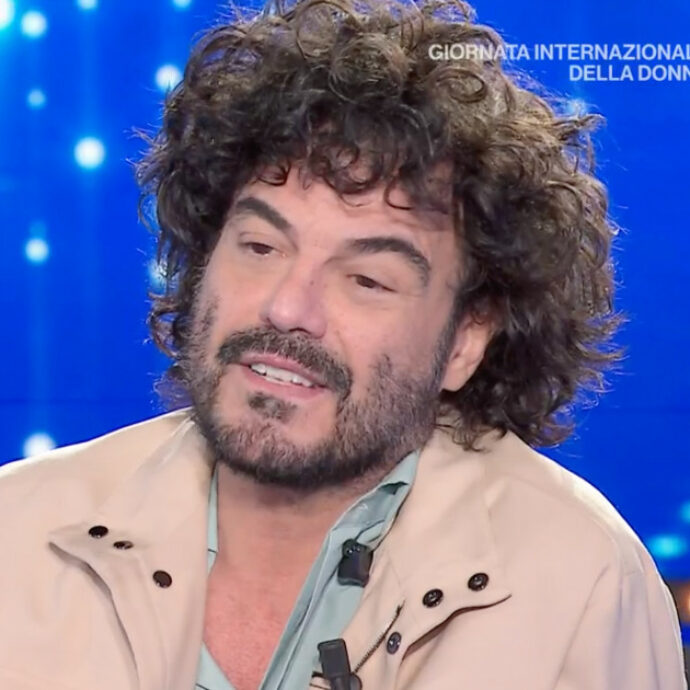 “A Sanremo una notte d’inferno, l’ultima sera ho chiesto di cantare per primo perché non sapevo se avrei retto”: il retroscena svelato da Francesco Renga