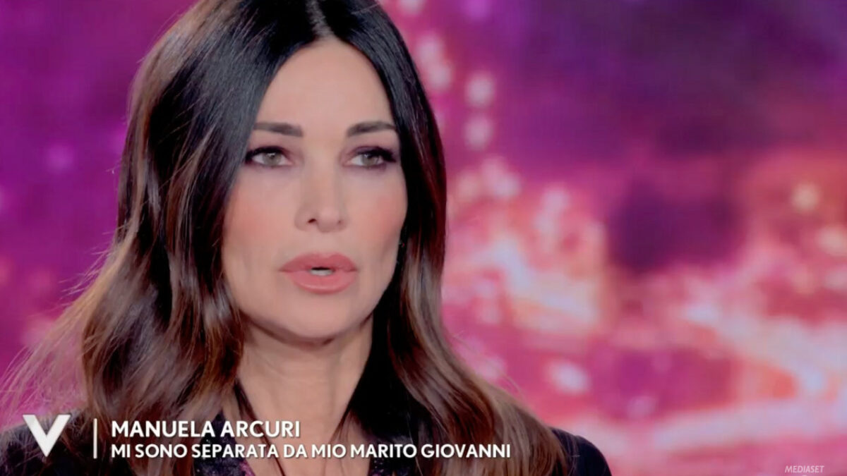 “Le nozze con il principe Pallavicino? Mi ha fatto male essere descritta come una persona che si è venduta a tutto questo. Gli haters non considerano che sono una mamma”: così Manuela Arcuri