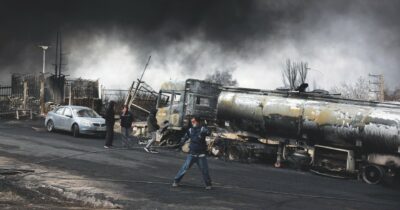 Copertina di Gli Emirati Arabi bombardano l’Iran: centrato  un desalinizzatore