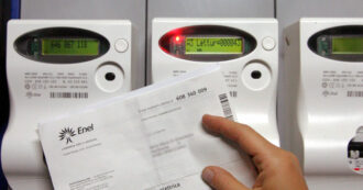 Copertina di Vittorio Cogliati Dezza: “Il cortocircuito della crisi climatica: favorisce le disuguaglianze sociali che hanno contribuito a crearla”