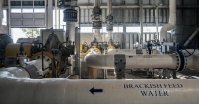 Copertina di Senza gli impianti di desalinizzazione, nelle città del Golfo acqua per 48-72 ore. Ecco tutti gli scenari