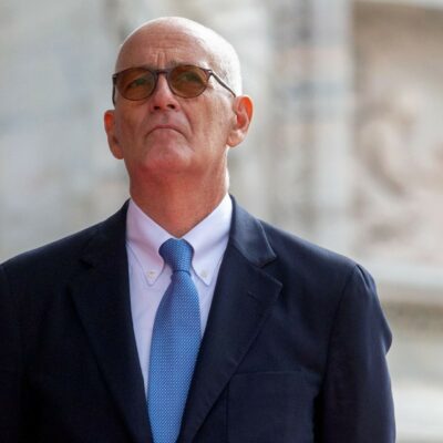 Copertina di Franco Gabrielli: “Riforma pericolosa, voto No: la politica controllerà le toghe”