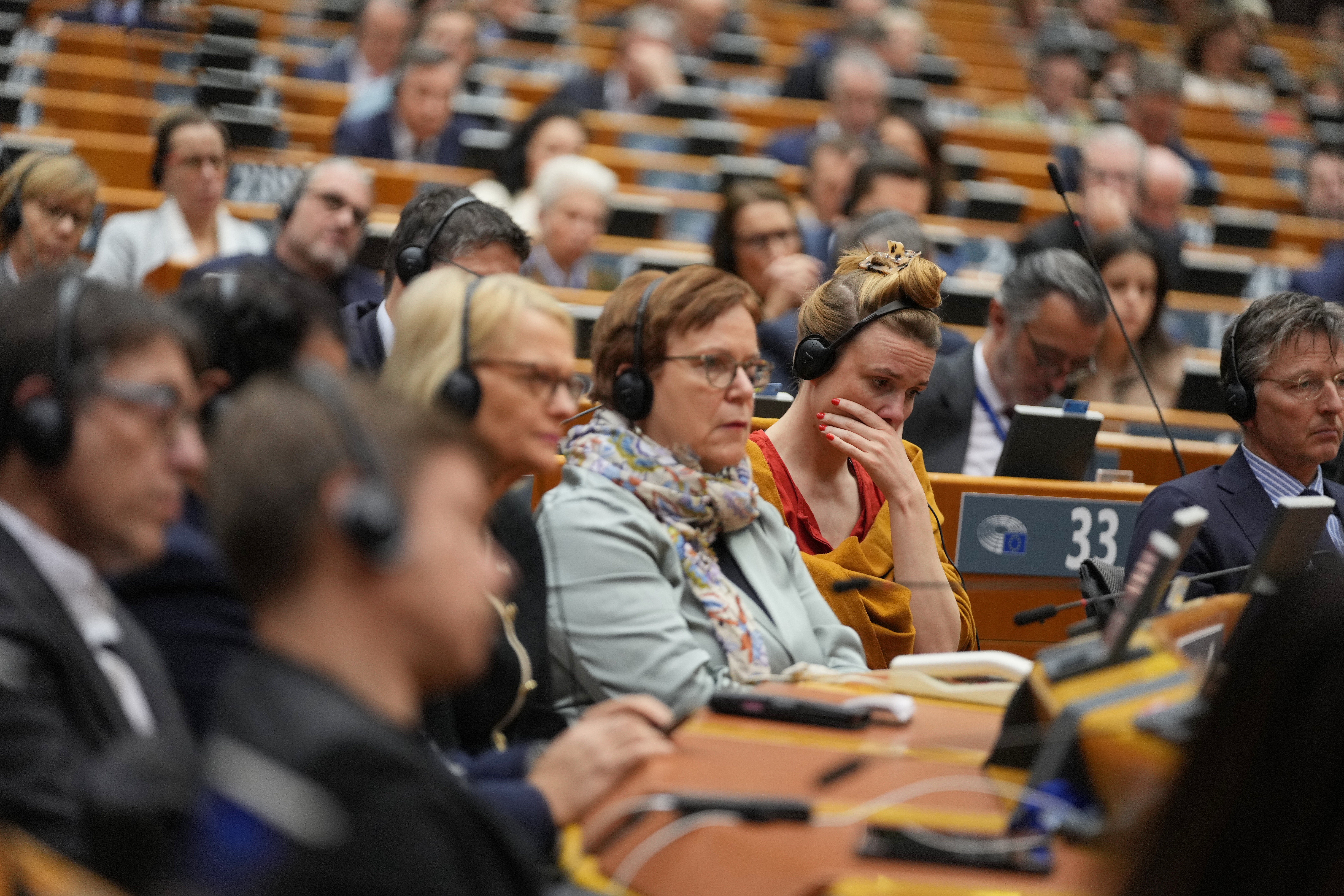 Ok del Parlamento europeo a raccomandazioni sulla crisi abitativa: tra le misure anche una stretta sugli affitti brevi