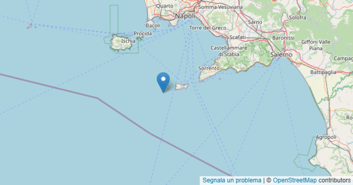Scossa di magnitudo 5.9 al largo del Golfo di Napoli: profondità di 414 km