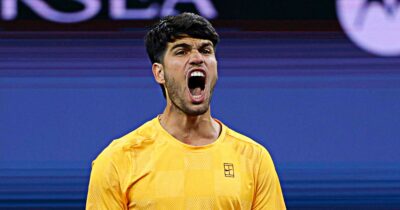 Copertina di “È stancante giocare contro Federer ogni turno. Sento di avere un bersaglio sulla schiena”: la polemica di Alcaraz