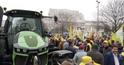 Copertina di L’allarme della Coldiretti: “Con la guerra aumenteranno carburante e concimi. Governo Meloni? Ora ci tuteli”