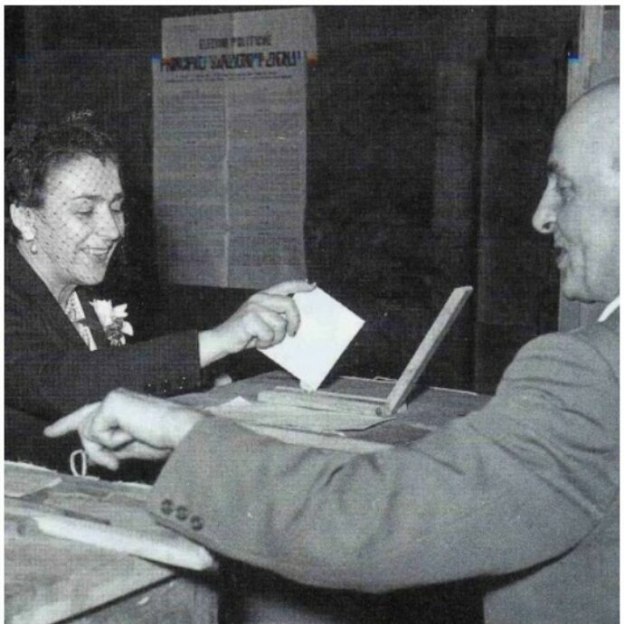 Voto alle donne!, quando Mussolini era a favore e Turati e Giolitti no. In un libro il faticoso cammino di un cambiamento epocale che oggi compie 80 anni (10 marzo 1946)