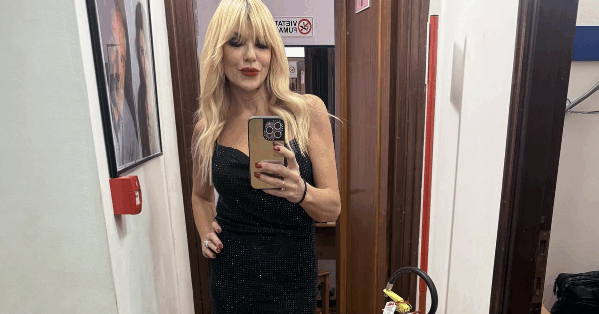 “Sesso spinto? Sì, non dobbiamo avere freni inibitori, soprattutto con i nostri compagni. Le donne? Ho avuto delle avances ma no, mi piace proprio l’uomo”: così Matilde Brandi