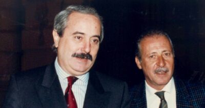 Copertina di Magistrati “plotone d’esecuzione”? I familiari dei giudici uccisi: “Ignoranza e malafede di Bartolozzi”