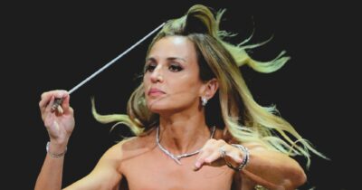 Copertina di Fenice, scontro sulla direttrice:  lascia l’incarico  l’uomo del Mic