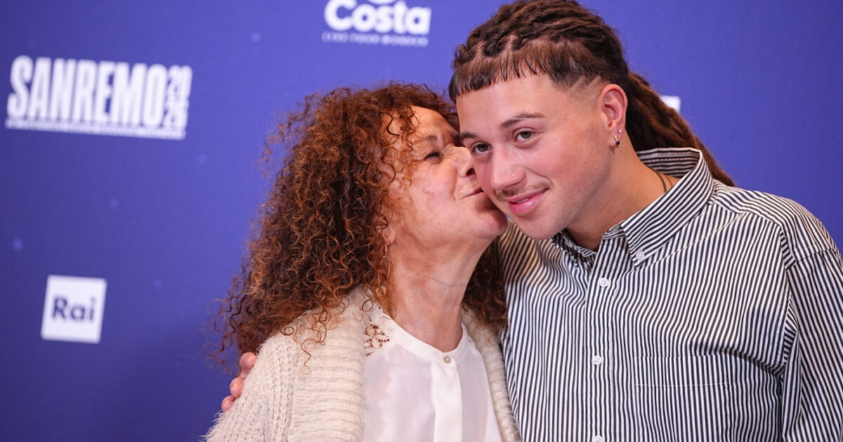 “Dopo la separazione con il papà di Sayf ho avuto un cancro al seno. Lui mi ha chiesto: mamma, morirai? Io gli ho detto moriamo tutti, ma hai una famiglia”: lo rivela Samia