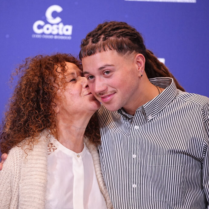 “Dopo la separazione con il papà di Sayf ho avuto un cancro al seno. Lui mi ha chiesto: mamma, morirai? Io gli ho detto moriamo tutti, ma hai una famiglia”: lo rivela Samia