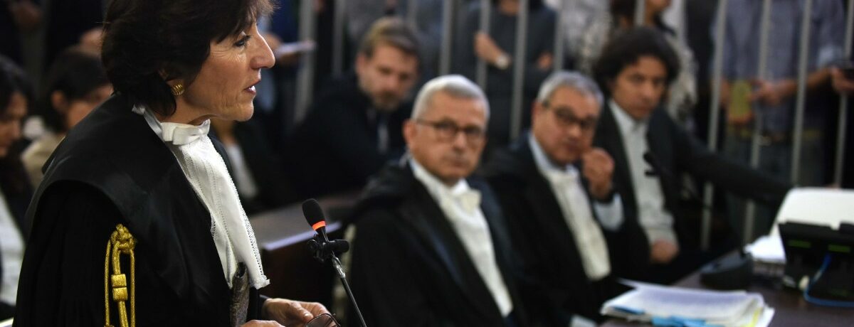 Copertina di “L’archiviazione di Cappato è un precedente. La medicina può prolungare un’esistenza che somiglia a un’agonia. Fine vita? Lo Stato risponda ai cittadini”