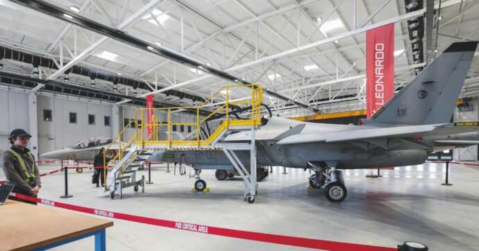 Antidroni e radar: le armi agli Emirati entro 7 giorni