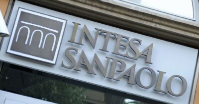 Copertina di Profilazione dei clienti, il Garante multa Intesa