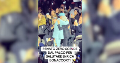 Copertina di Enrica Bonaccorti morta, quando Renato Zero fermò il concerto per scendere dal palco e abbracciarla – Video