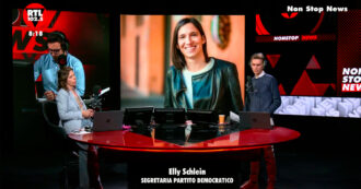 Copertina di Schlein: “L’appello all’unità di Meloni è arrivato con 12 giorni di ritardo ed è durato solo 2 ore”