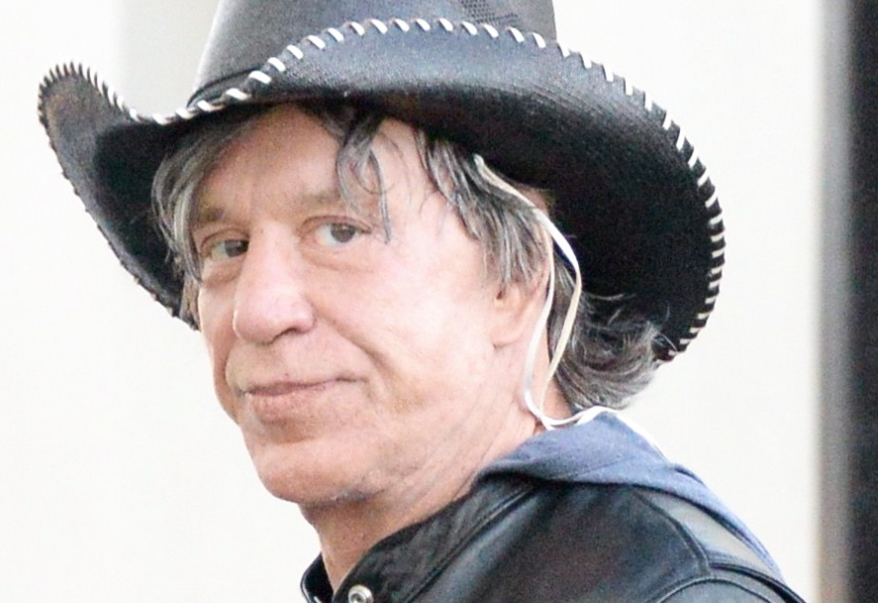 mickey rourke sfrattato dalla sua casa a los angeles non ha pagato 60mila di dollari di affitto arretrato da Ilfattoquotidiano.it mickey rourke sfrattato dalla sua casa a los angeles non ha pagato 60mila di dollari di affitto arretrato