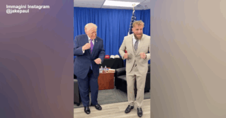 Copertina di Trump danza con il pugile e podcaster Jake Paul e lo lancia in politica