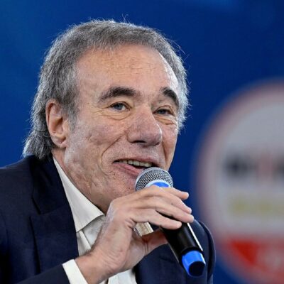 Copertina di Costituzione sotto attacco, Michele Ainis: “Chi prova a cambiarla solitamente va a sbattere…”