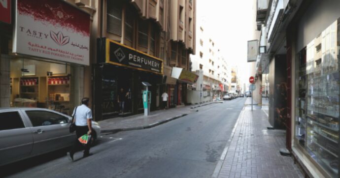 Emirati, già persi 15 mld di energia: lusso, turismo, immobili sono ko