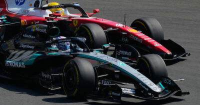 Copertina di Gp di Cina F1, le Mercedes dominano: la sprint race va a Russell, Antonelli in pole. È il più giovane di sempre. Ferrari terza e quarta