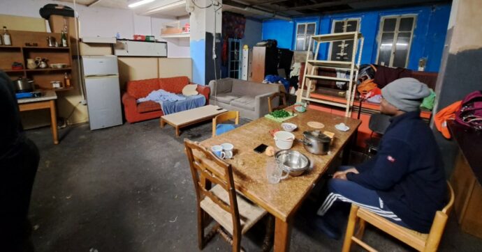 Verona, il responsabile dell’ex rifugio per migranti a processo per occupazione abusiva. “Rivendico ciò che ho fatto”