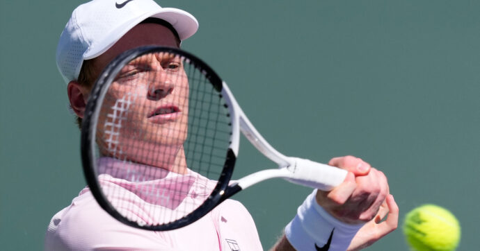 Indian Wells, Sinner domina su Zverev e vola in finale con Medvedev: ora l’azzurro può ridurre il distacco da Alcaraz