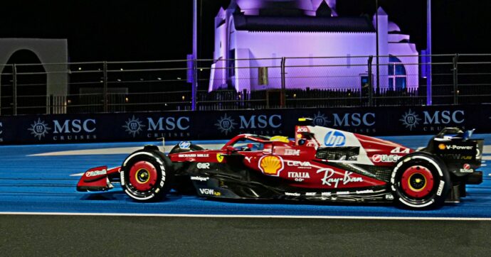 Guerra in Iran, è ufficiale: cancellati i gran premi di Formula 1 in Bahrein e Arabia Saudita. “Speriamo torni presto la calma e la sicurezza”