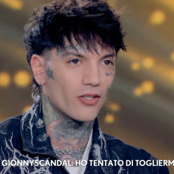 “Ho tentato il suicidio con 13 boccette di Xanax. Mi chiedevo: ‘Perché sono nato se mi è successo tutto questo?’ Sono salvo per 4 minuti”: il racconto choc di GionnyScandal