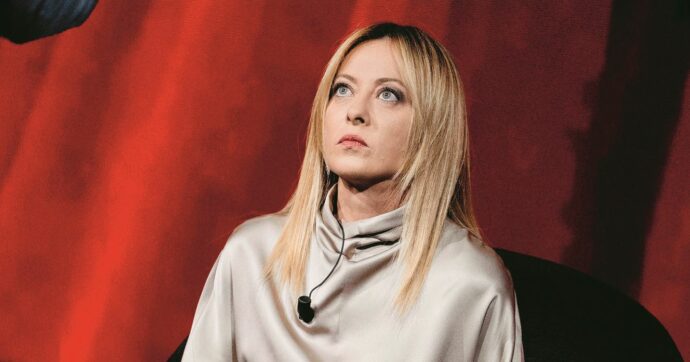 Il “no” di Meloni a Trump: “L’Italia non invierà navi militari a Hormuz, sarebbe un passo verso il coinvolgimento”