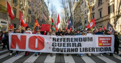 Copertina di Il No al referendum di domenica sarà anche al governo e al trionfo della legge della giungla