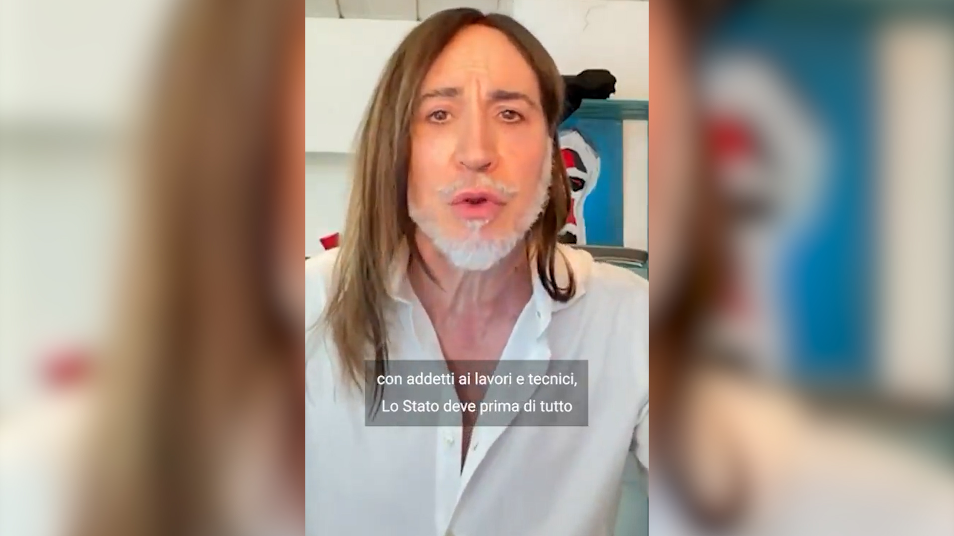 Referendum, l’appello di Manuel Agnelli per il “no”: “Per migliorare il sistema giudiziario non serve modificare la Costituzione, va difesa” Referendum, l’appello di Manuel Agnelli per il “no”: “Per migliorare il sistema giudiziario non serve modificare la Costituzione, va difesa”