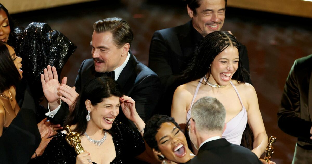 Oscar noiosi e fifoni: nessuna critica a Trump, che presto controllerà Paramount