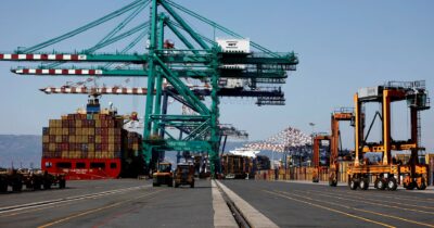 Copertina di “A Gioia Tauro acciaio per Tel Aviv”. Chieste ispezioni, tocca alla Finanza