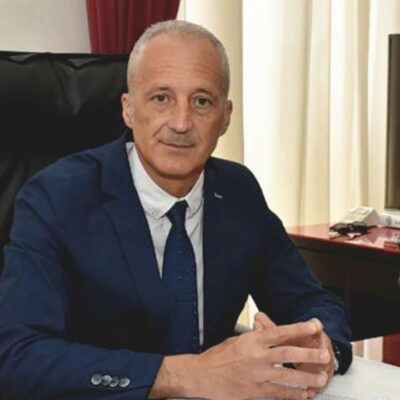 Copertina di Referendum, il prefetto Della Cioppa: “Aberranti le ingerenze del Sì nei fatti di cronaca. Mi vergogno del linguaggio violento usato dal governo”