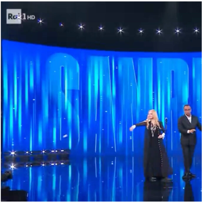 “Ma si è visto?”: Patty Pravo con nonchalance butta via un fazzoletto di carta sporco a terra durante “Sanremo Top”. Le immagini diventano virali – IL VIDEO