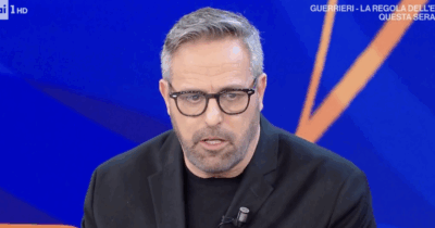 Copertina di “Nel momento in cui stavo per farla finita, un barbone ha cercato di aggredirmi e io mi sono ripreso e ho capito che dovevo riprendermi”: parla Marco Baldini