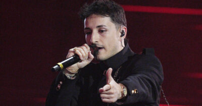 Copertina di “È un lusso per i ragazzi restare in Italia e riuscire a vivere decentemente. Gli stipendi sono fermi e per uscire dalla povertà ci vogliono 5 generazioni”: così nayt