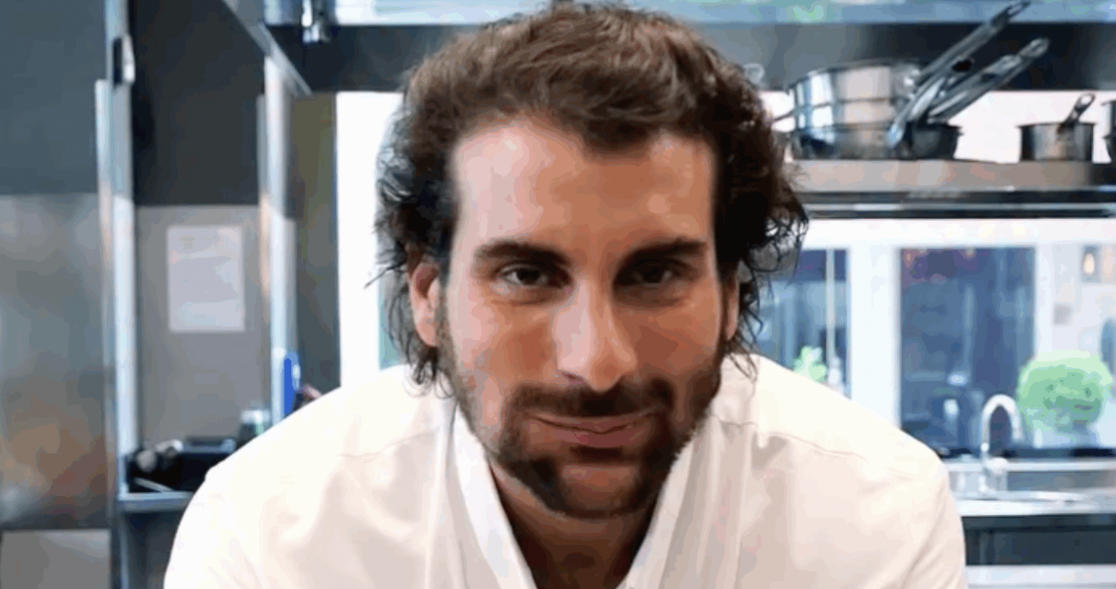 Ha perso 111 chili, corso la maratona di New York, cambiato stile di vita. Ora chef Grandi chiude i suoi ristoranti: ecco cosa farà