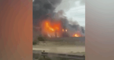 Copertina di Iran, attacchi agli impianti di greggio e gas: il maxi incendio alla raffineria di Asaluyeh