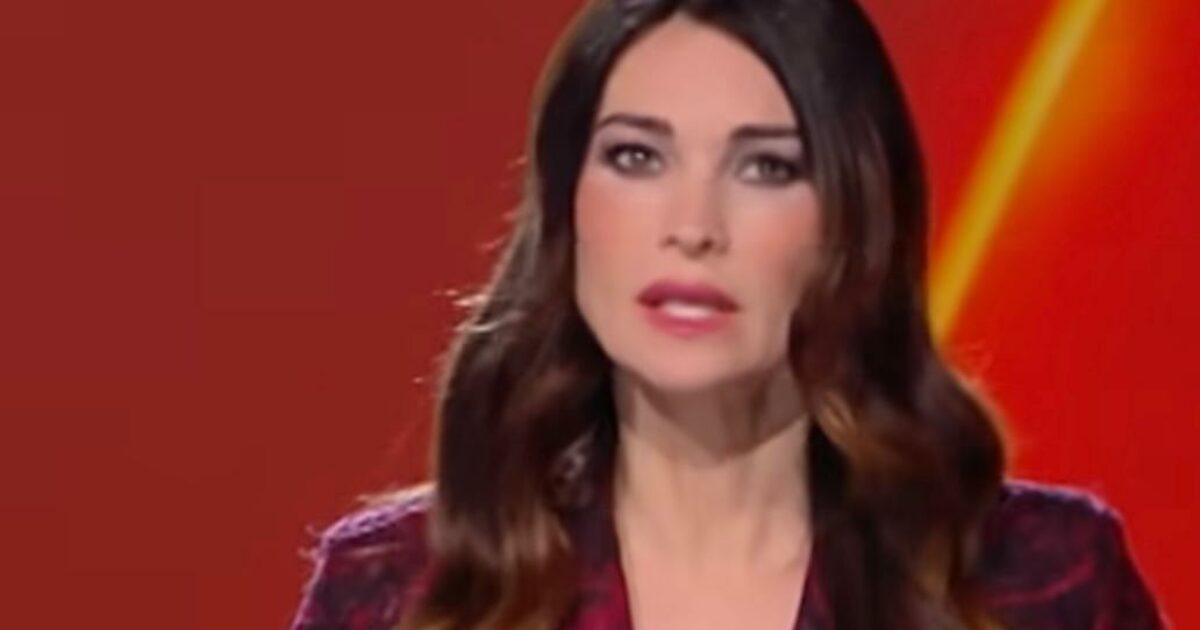 “Forse un amore si perdona, un’amica mai. Soprattutto se cerca di rubarti il marito”: lo sfogo di Manuela Arcuri a Le Iene