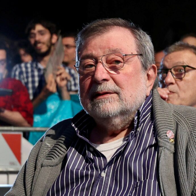 Francesco Guccini e quel legame antico con il Vaticano: il ricordo dell’Osservatore Romano