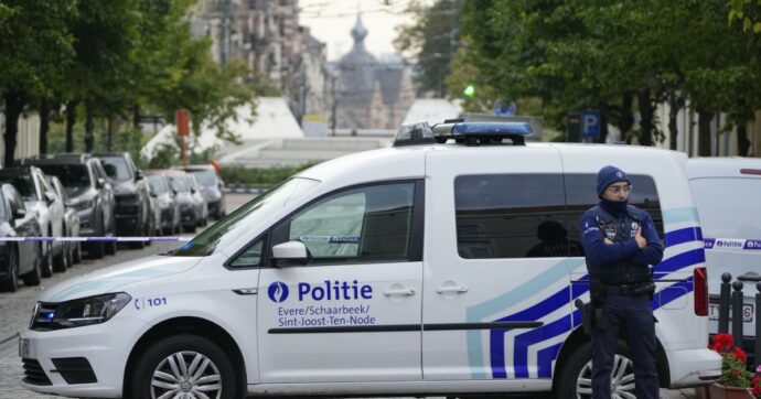 Il Belgio mantiene il livello di allerta terrorismo a 3 su 4, dieci anni dopo gli attentati. Ecco perché