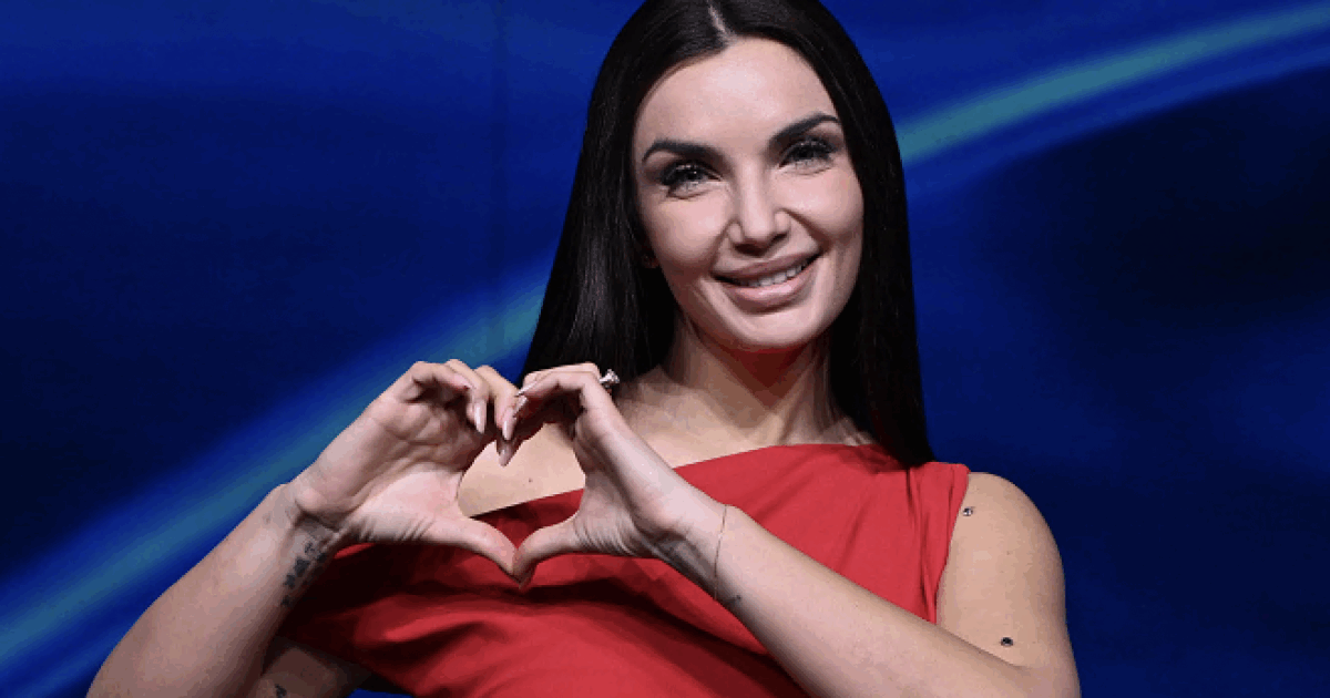 “Il matrimonio è stato fatto in diretta”: Elettra Lamborghini ha accettato di co-condurre la telecronaca di Eurovision Song Contest con Gabriele Corsi