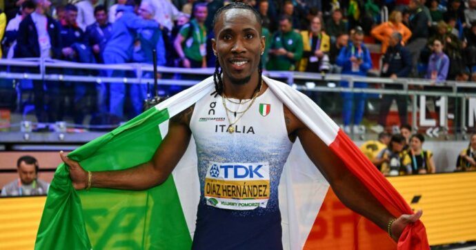 Mondiali indoor di atletica, Andy Diaz vola a 17.47: è oro nel salto triplo. “Sono molto contento di dare un’altra medaglia all’Italia”