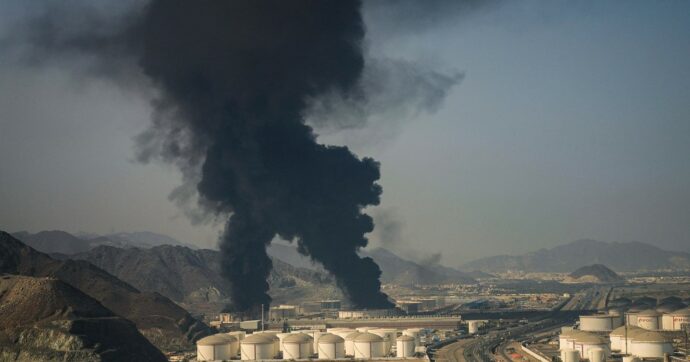 Con la guerra in Iran “la minaccia alla sicurezza energetica più grave della storia”. Arabia Saudita: petrolio a 180 dollari se la crisi dura fino ad aprile