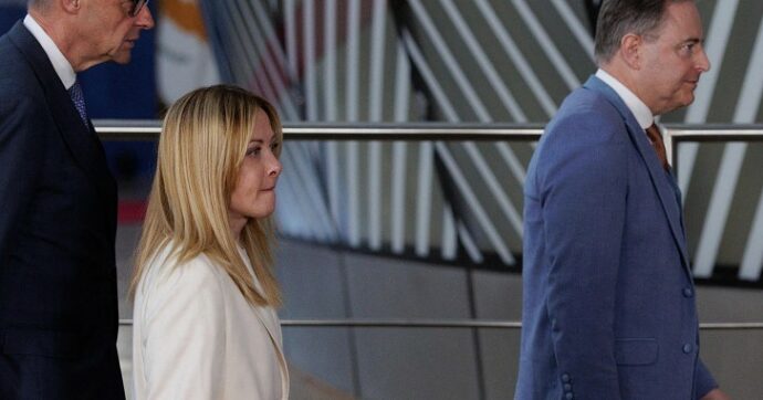 Cosa prevede lo “sforzo” dell’Italia per far passare le navi da Hormuz? Per ora solo “solidarietà agli Usa e isolamento dell’Iran all’Onu”